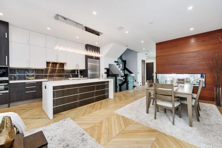FLOORS