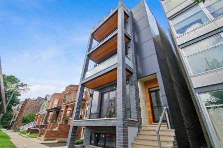 2706 N Ashland