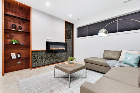 2706 N Ashland