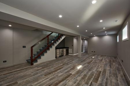 4219 N Sawyer