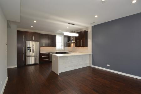 4130 N Kimball