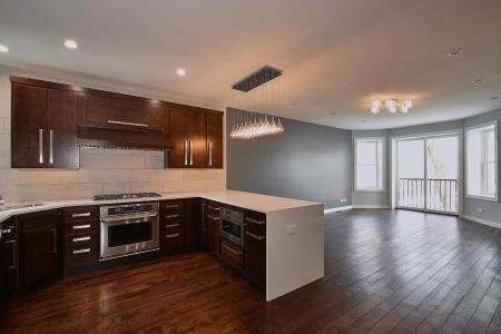 4130 N Kimball